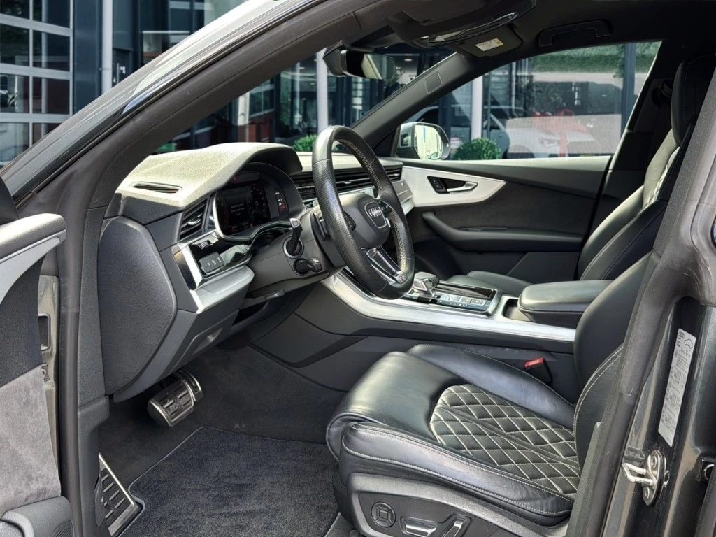 Hoofdafbeelding Audi Q8