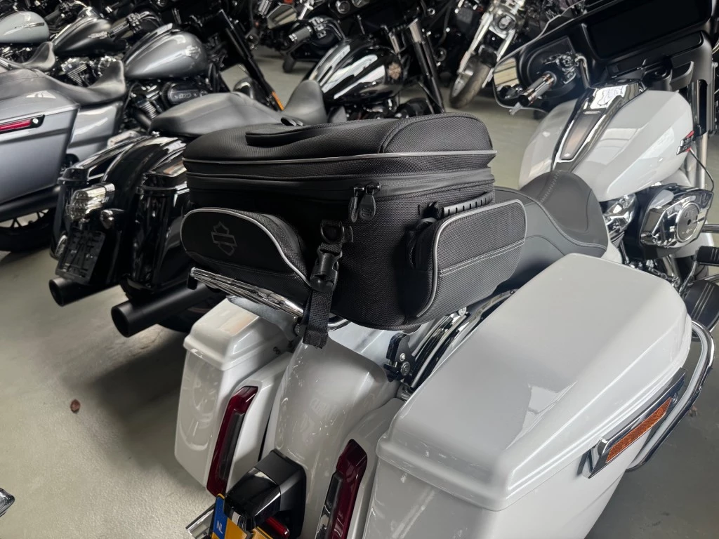 Hoofdafbeelding Harley-Davidson Street Glide