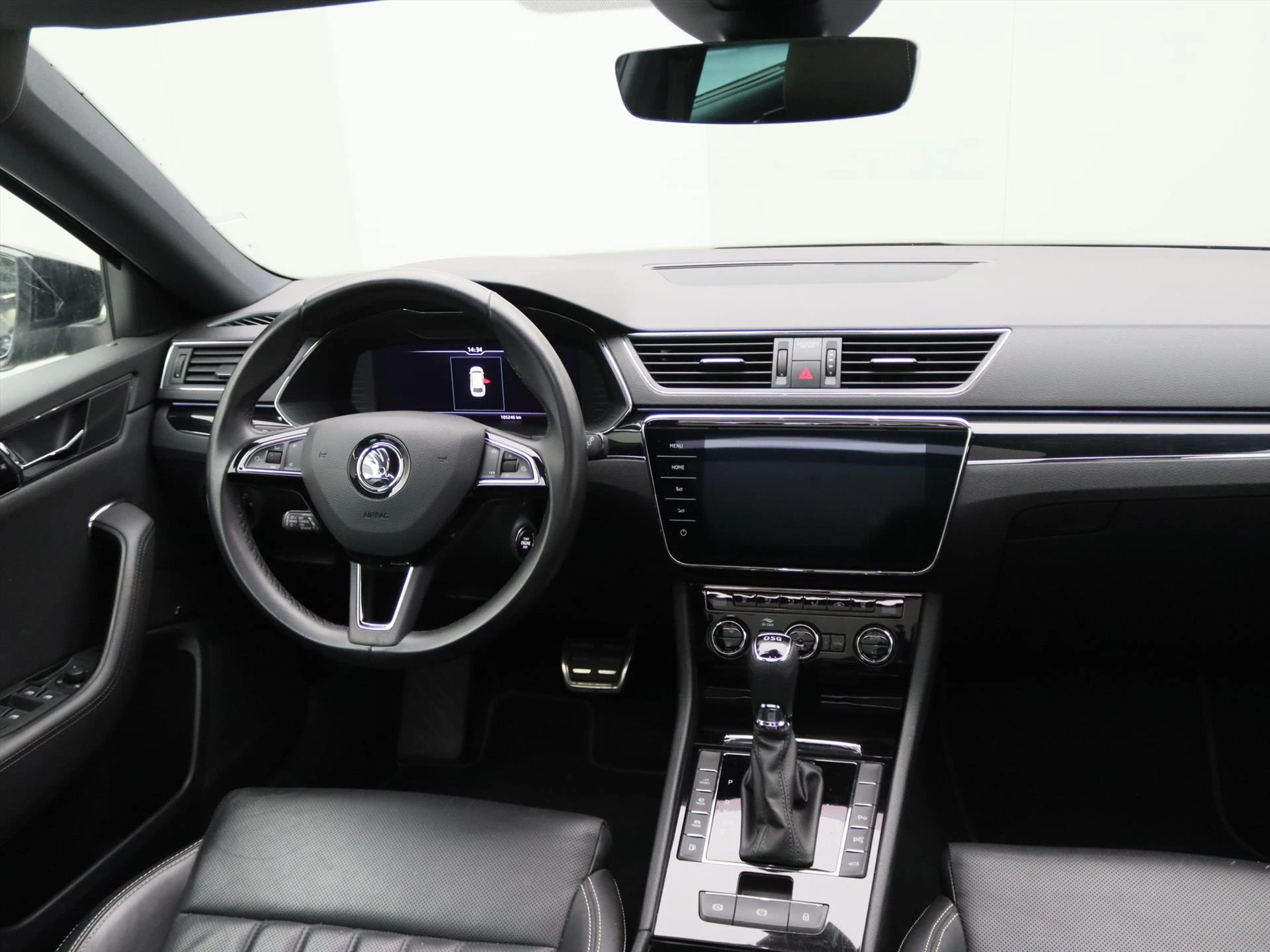 Hoofdafbeelding Škoda Superb