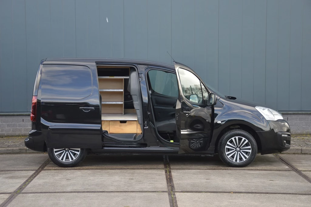 Hoofdafbeelding Peugeot Partner