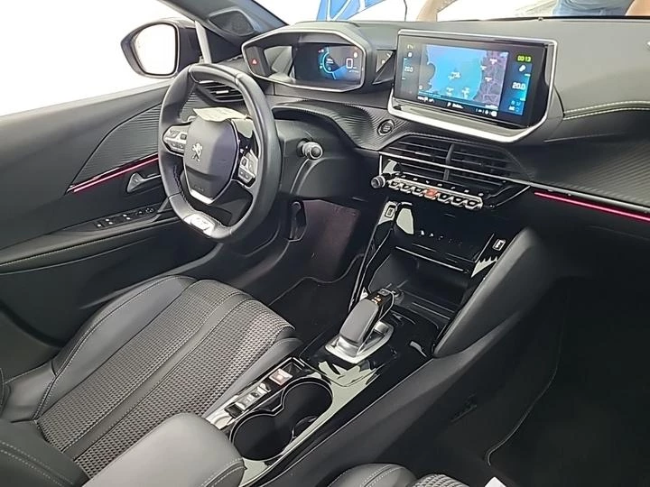 Hoofdafbeelding Peugeot e-208