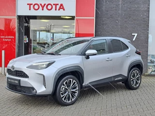 Toyota Yaris Cross 1.5 Hybrid 130 Executive STOELVERW BLIND-SPOT ELEK-ACHTERKLEP PARK-SENSOREN LM-VELGEN APPLE/ANDROID