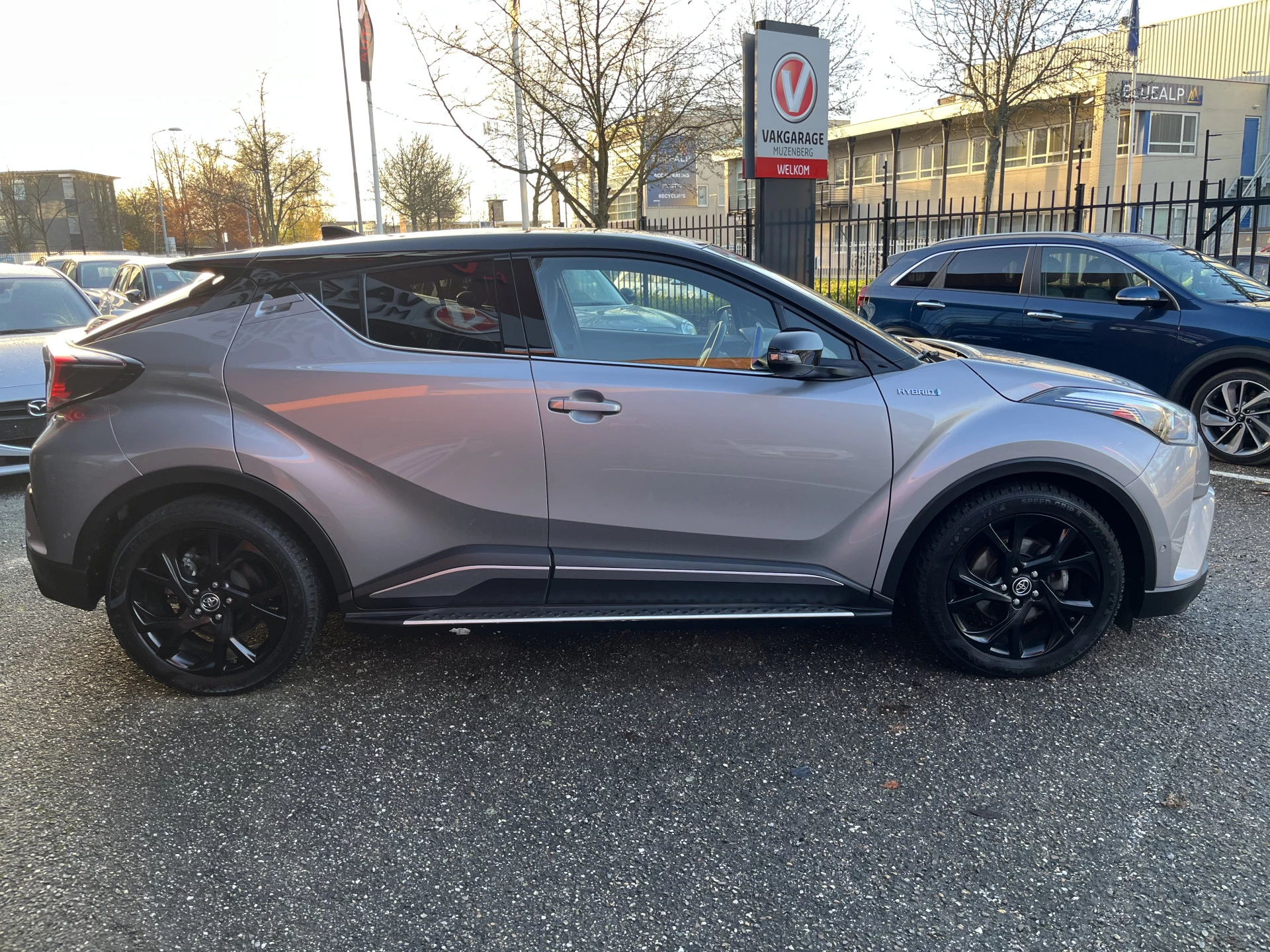 Hoofdafbeelding Toyota C-HR