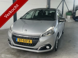 Peugeot 208 1.2 PureTech Allure 5deurs airco  navi