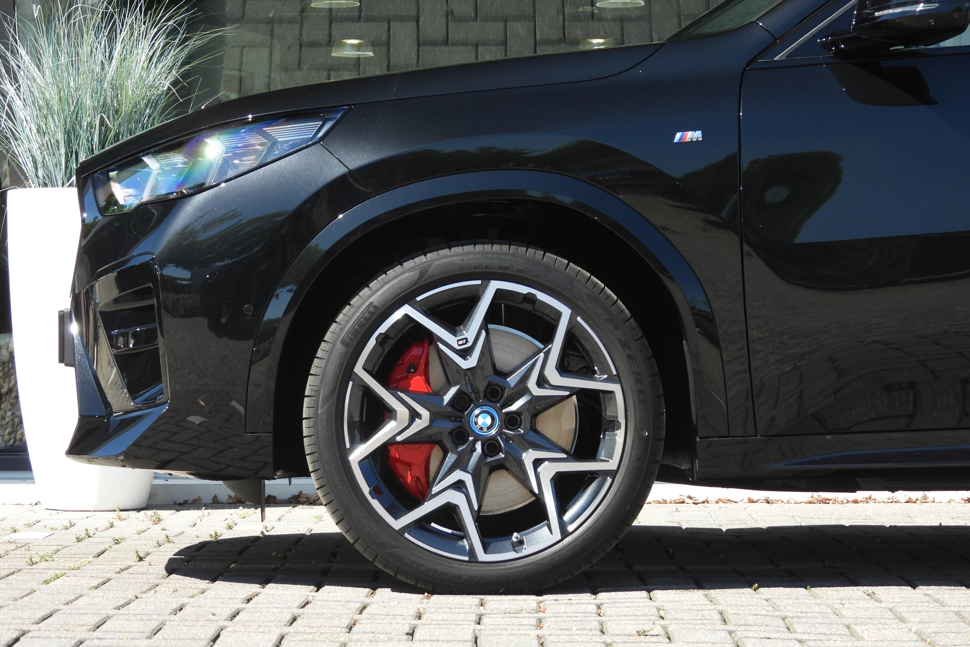 Hoofdafbeelding BMW iX2