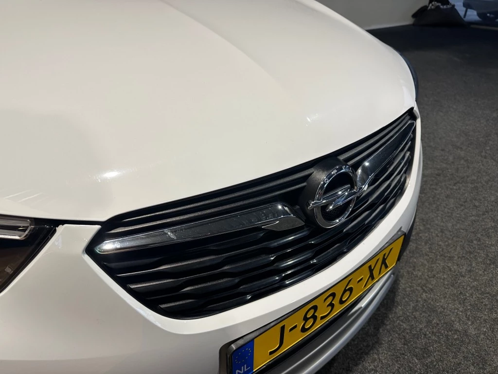 Hoofdafbeelding Opel Crossland X