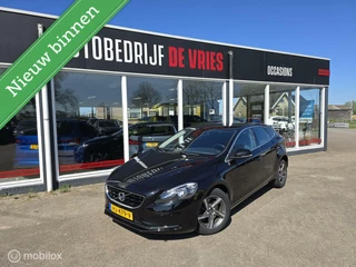 Volvo V40 2.0 T2 Momentum Clima/Cruise/PDC/Goed-onderhouden