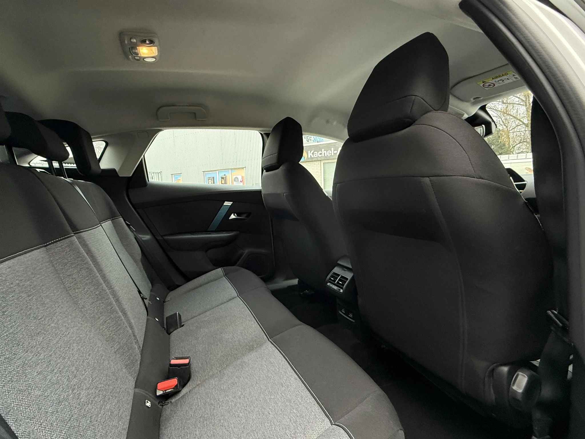 Hoofdafbeelding Citroën ë-C4