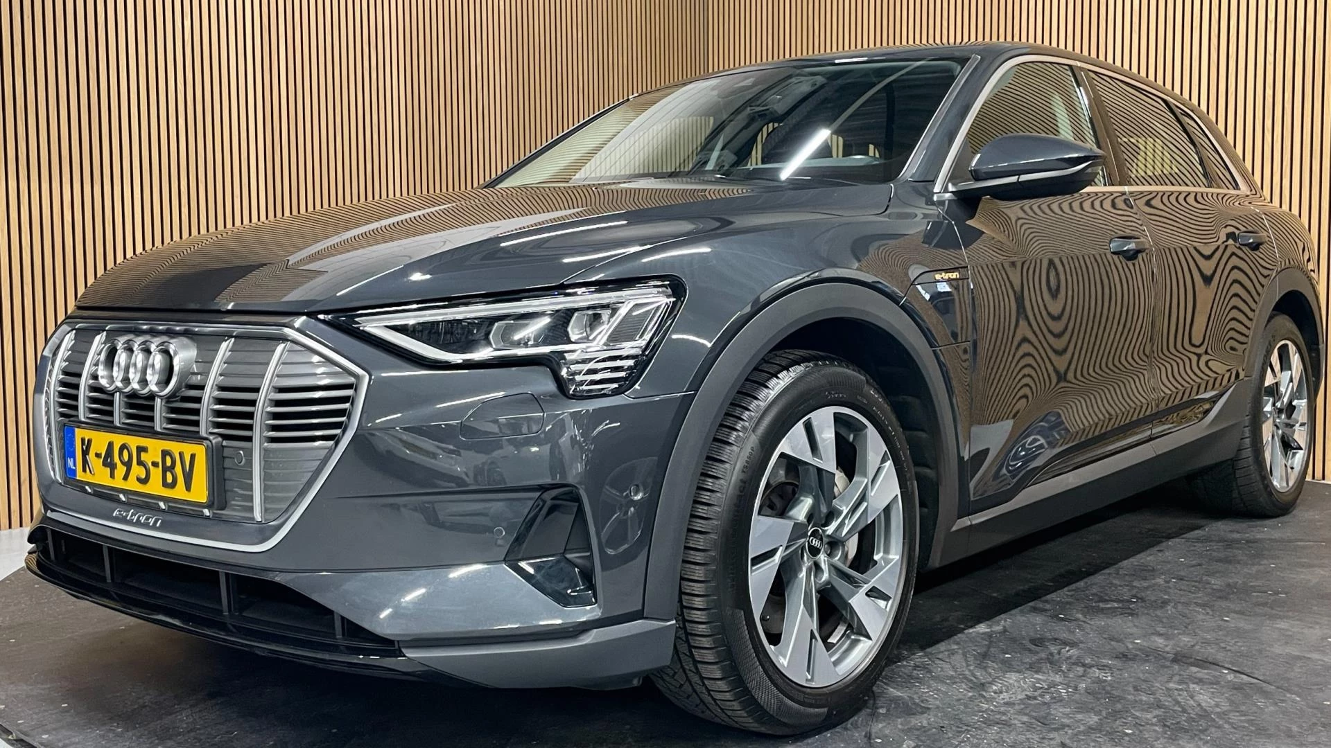 Hoofdafbeelding Audi e-tron