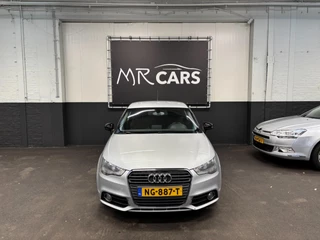 Hoofdafbeelding Audi A1 Audi A1 1.2 TFSI Attraction Navi/Airco/Stoelverwarming