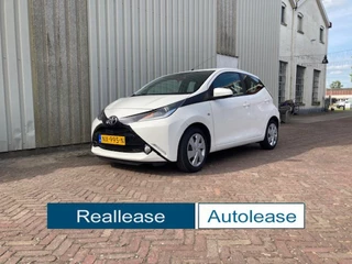 Toyota Aygo 1.0 VVT-i X-play Achteruitrijcamera Airco