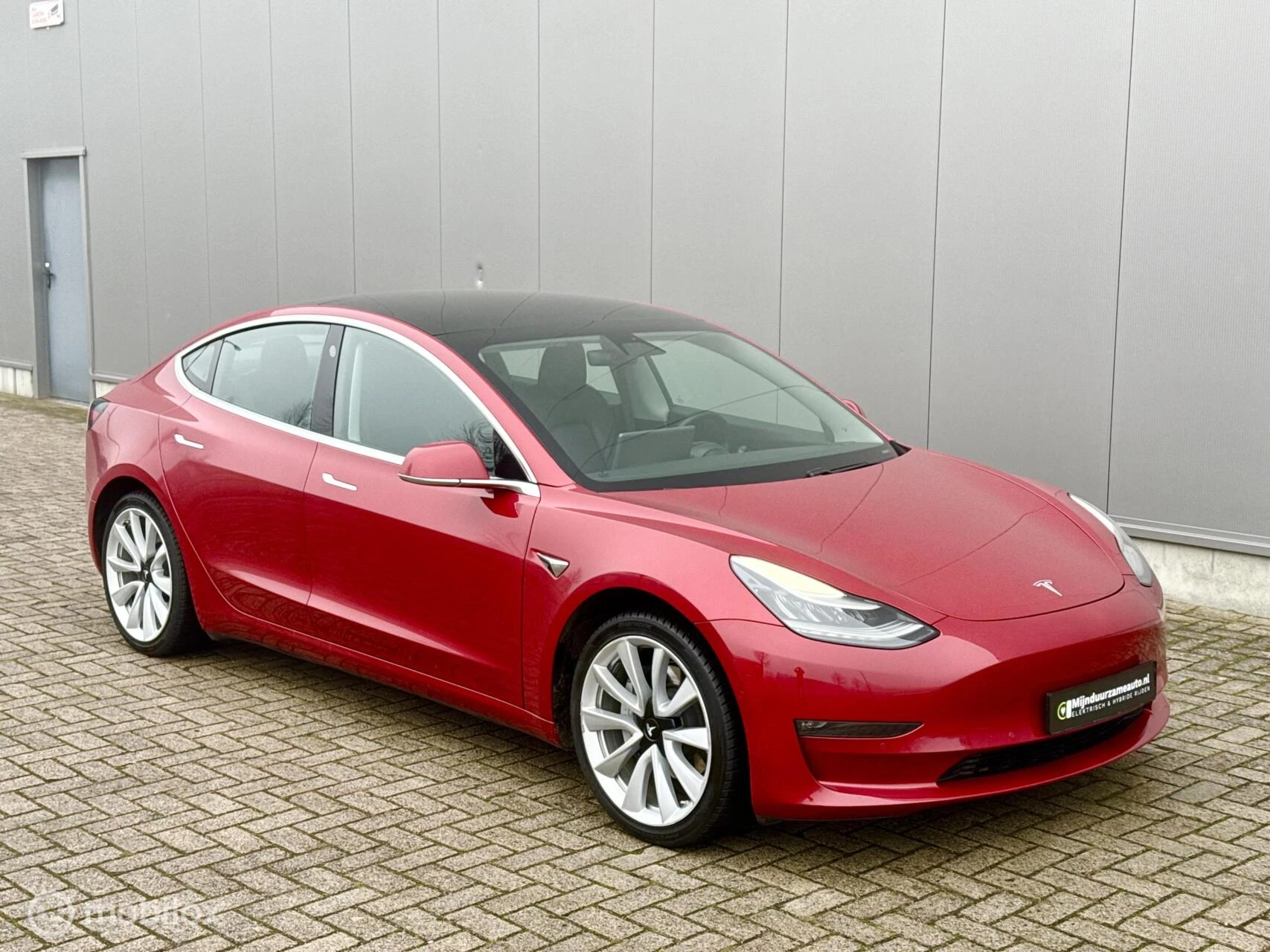 Hoofdafbeelding Tesla Model 3