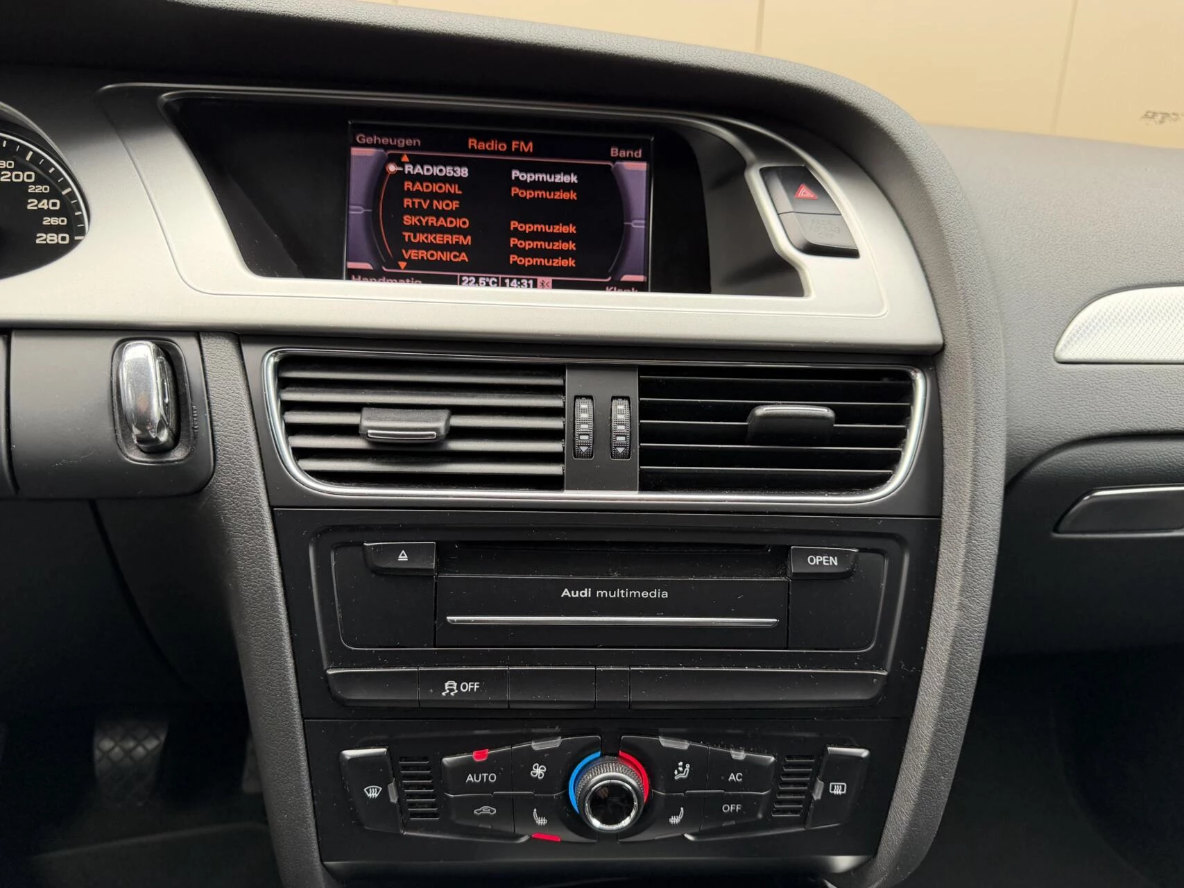 Hoofdafbeelding Audi A4