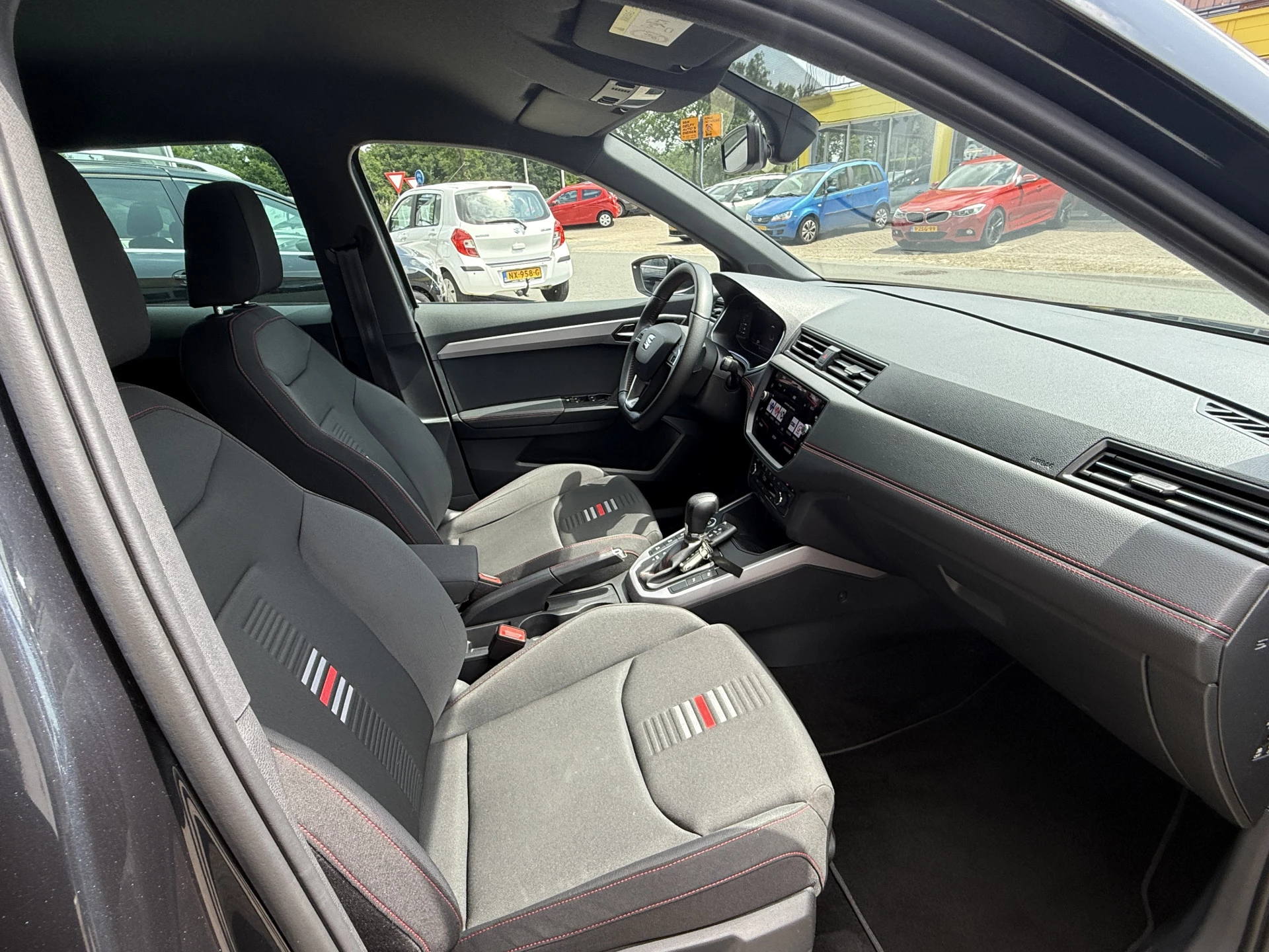 Hoofdafbeelding SEAT Arona