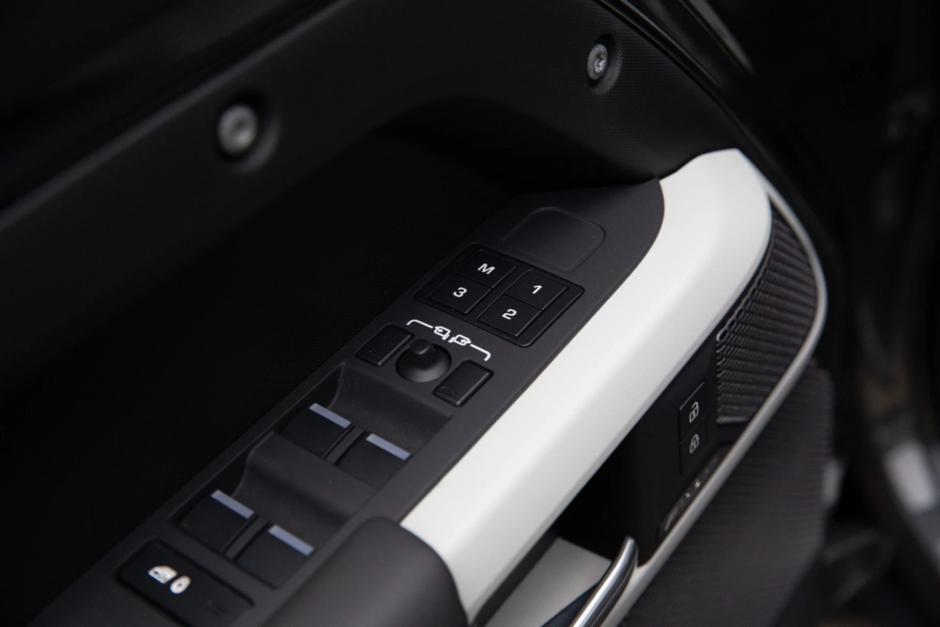 Hoofdafbeelding Land Rover Defender