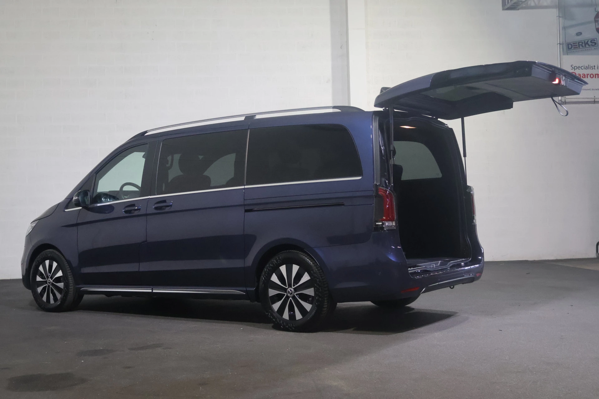 Hoofdafbeelding Mercedes-Benz EQV