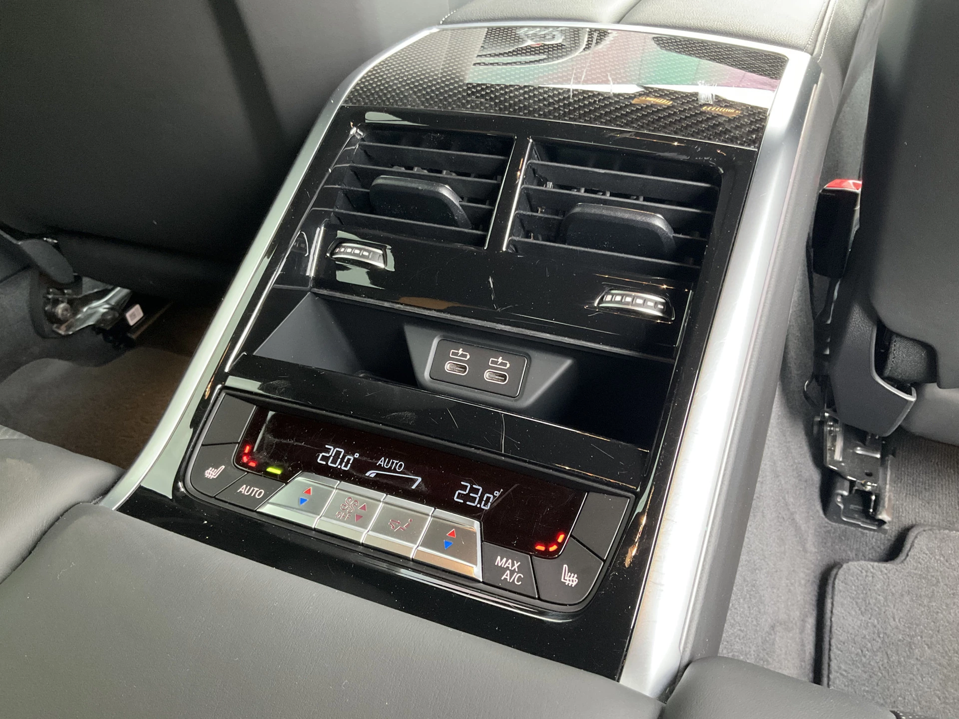 Hoofdafbeelding BMW M8
