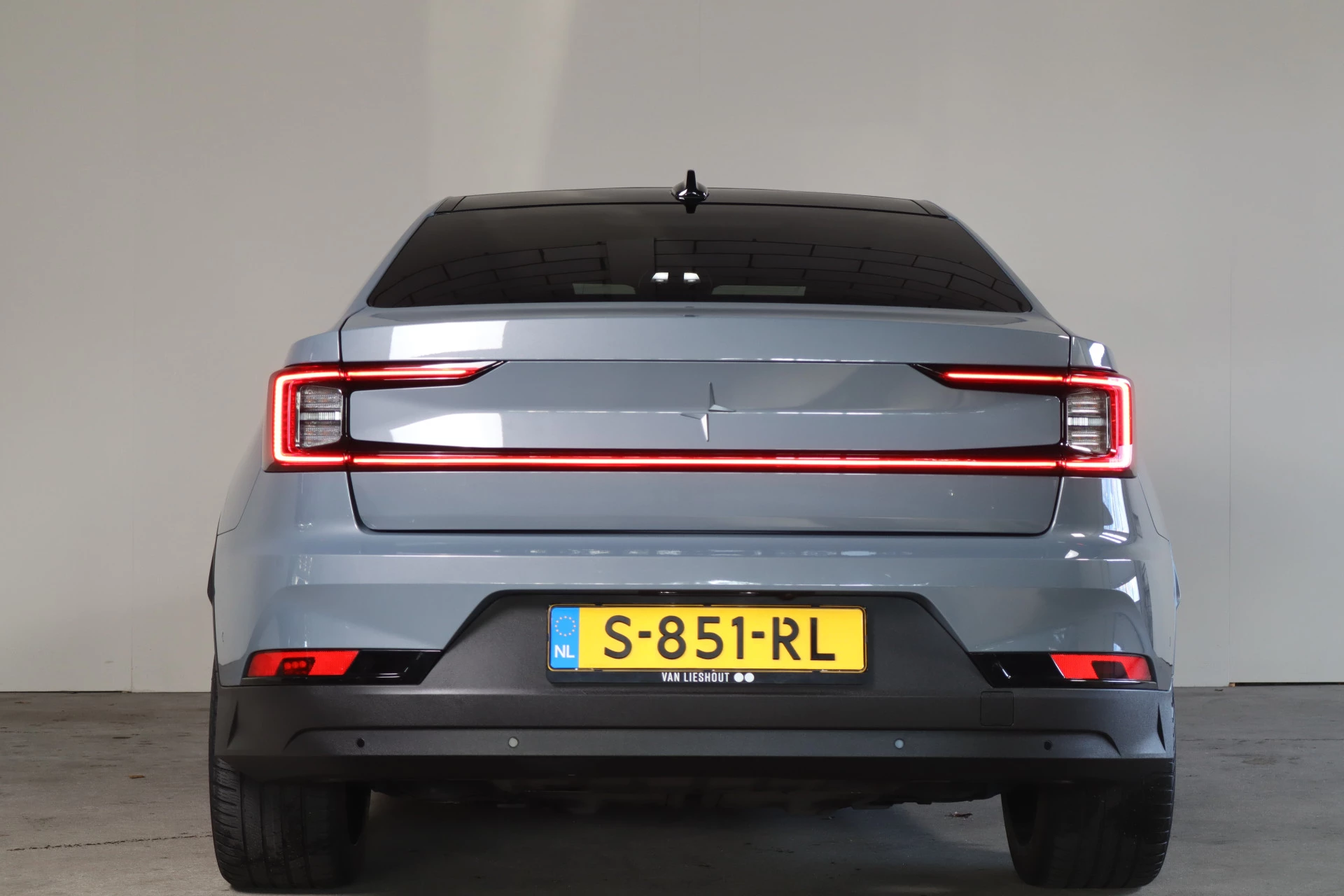 Hoofdafbeelding Polestar 2