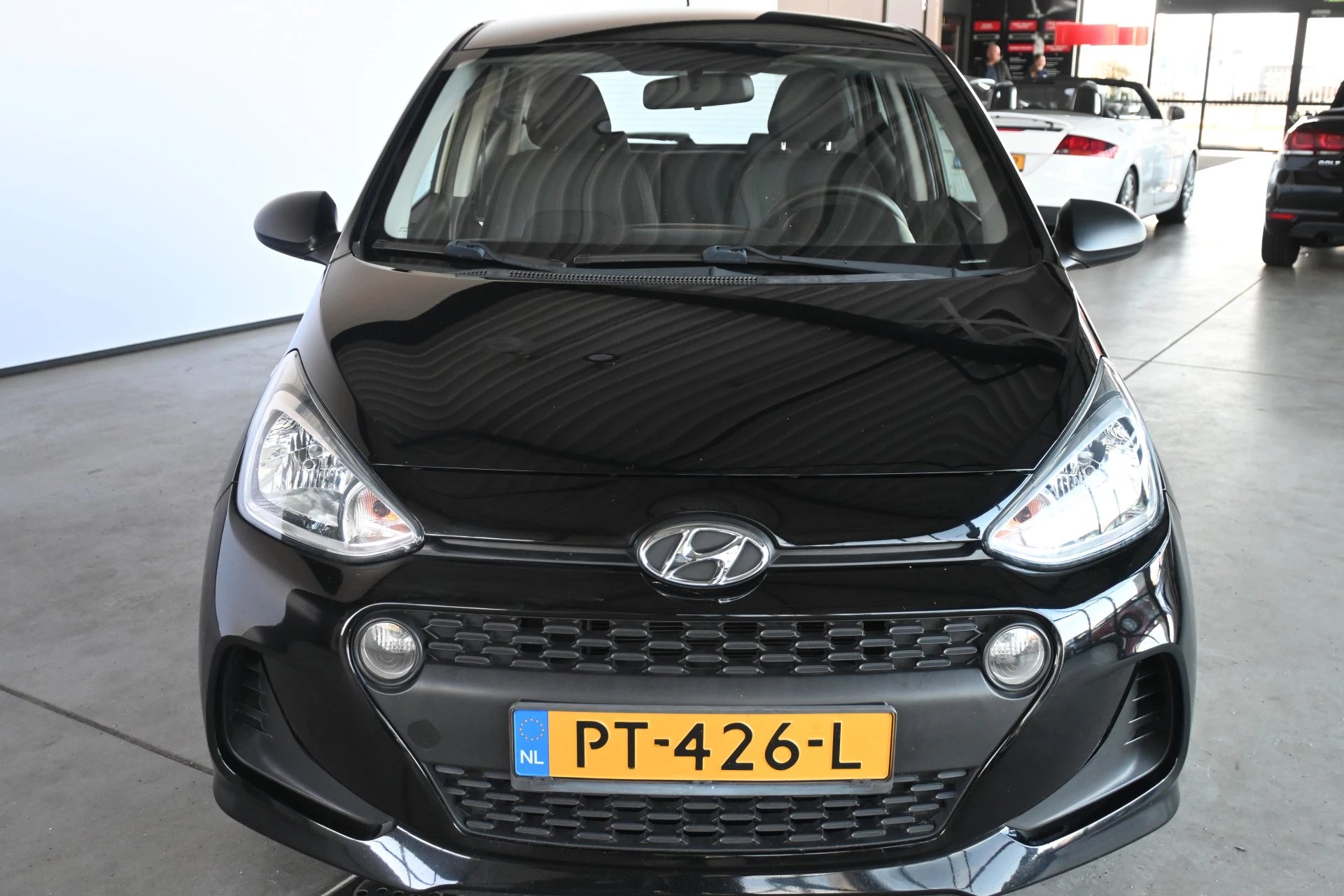 Hoofdafbeelding Hyundai i10