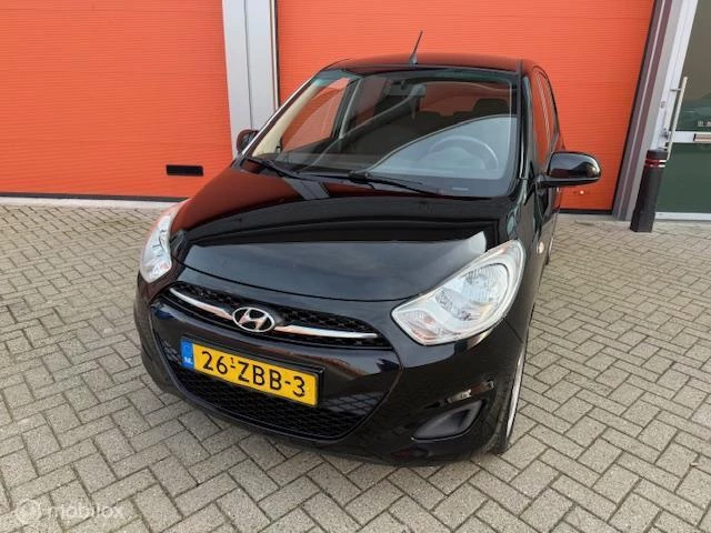 Hoofdafbeelding Hyundai i10