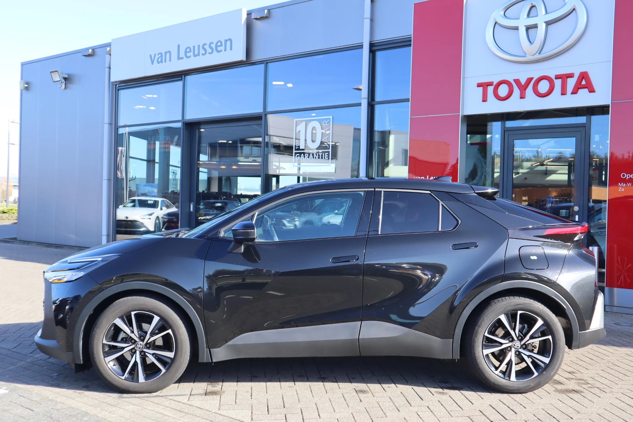 Hoofdafbeelding Toyota C-HR