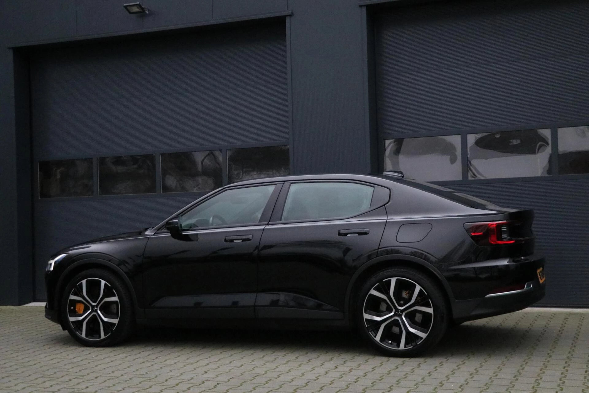 Hoofdafbeelding Polestar 2