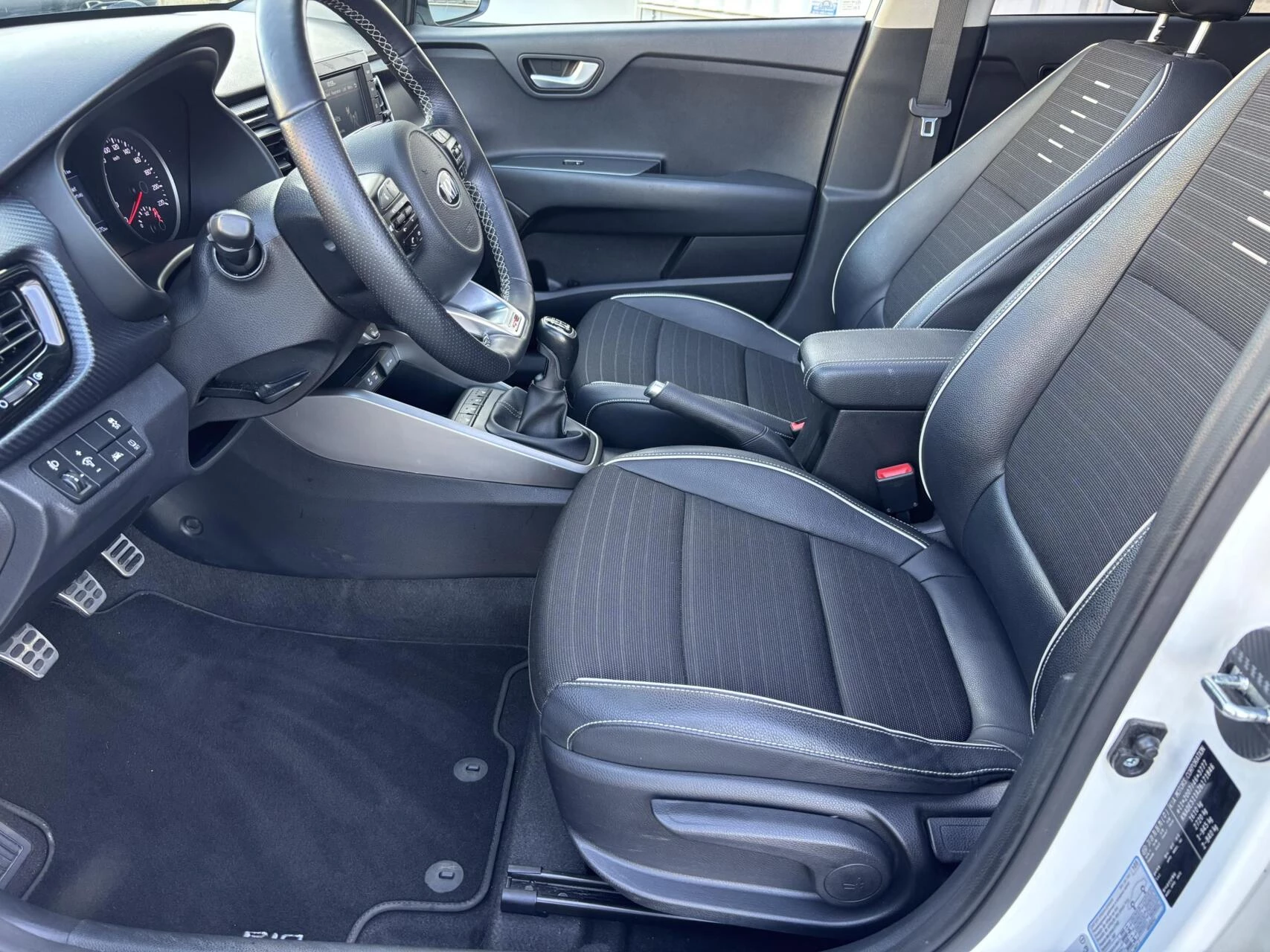 Hoofdafbeelding Kia Rio