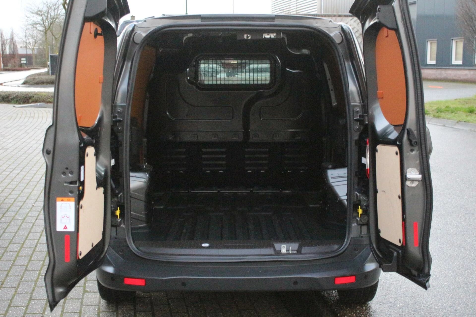 Hoofdafbeelding Ford Transit Courier