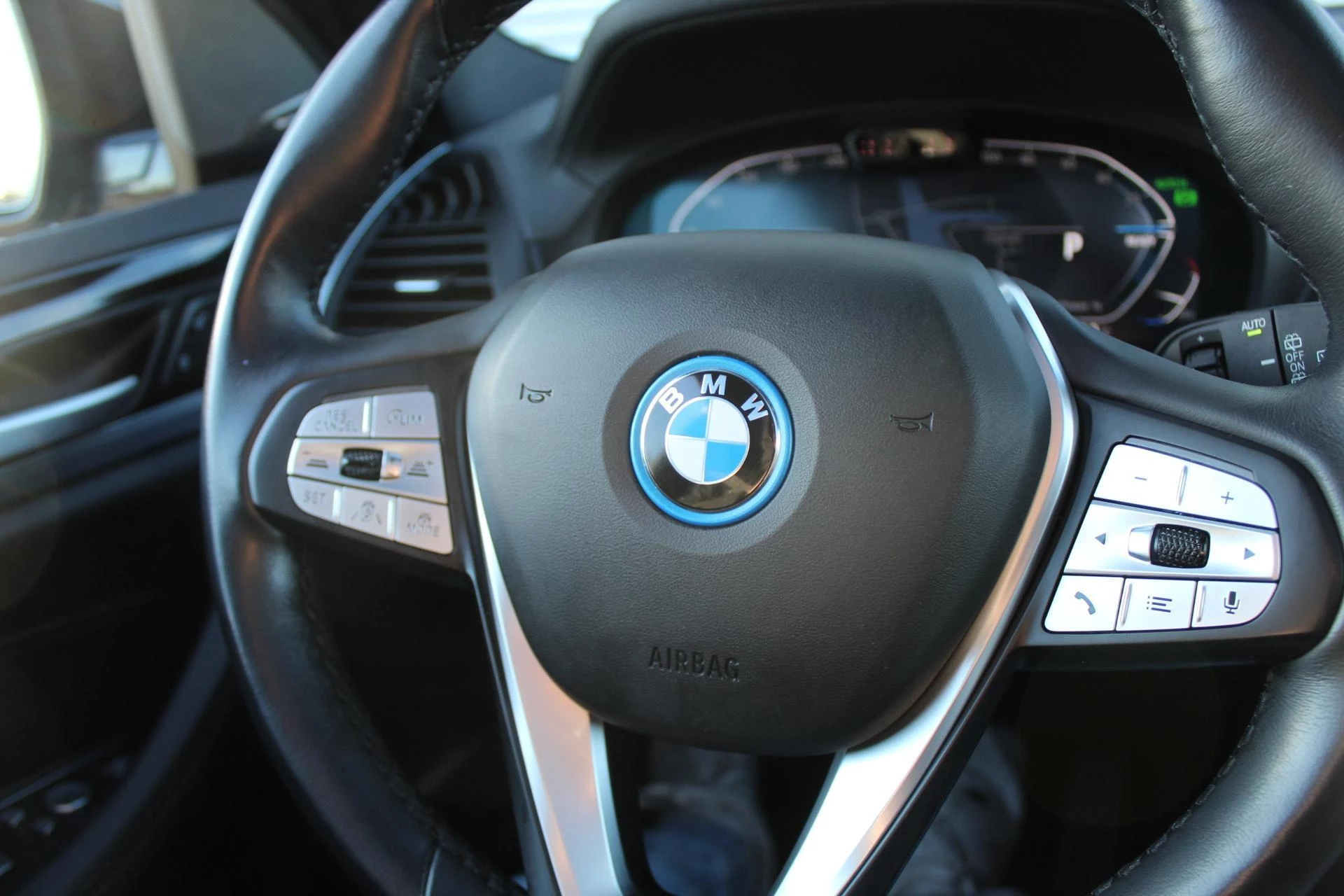 Hoofdafbeelding BMW iX3