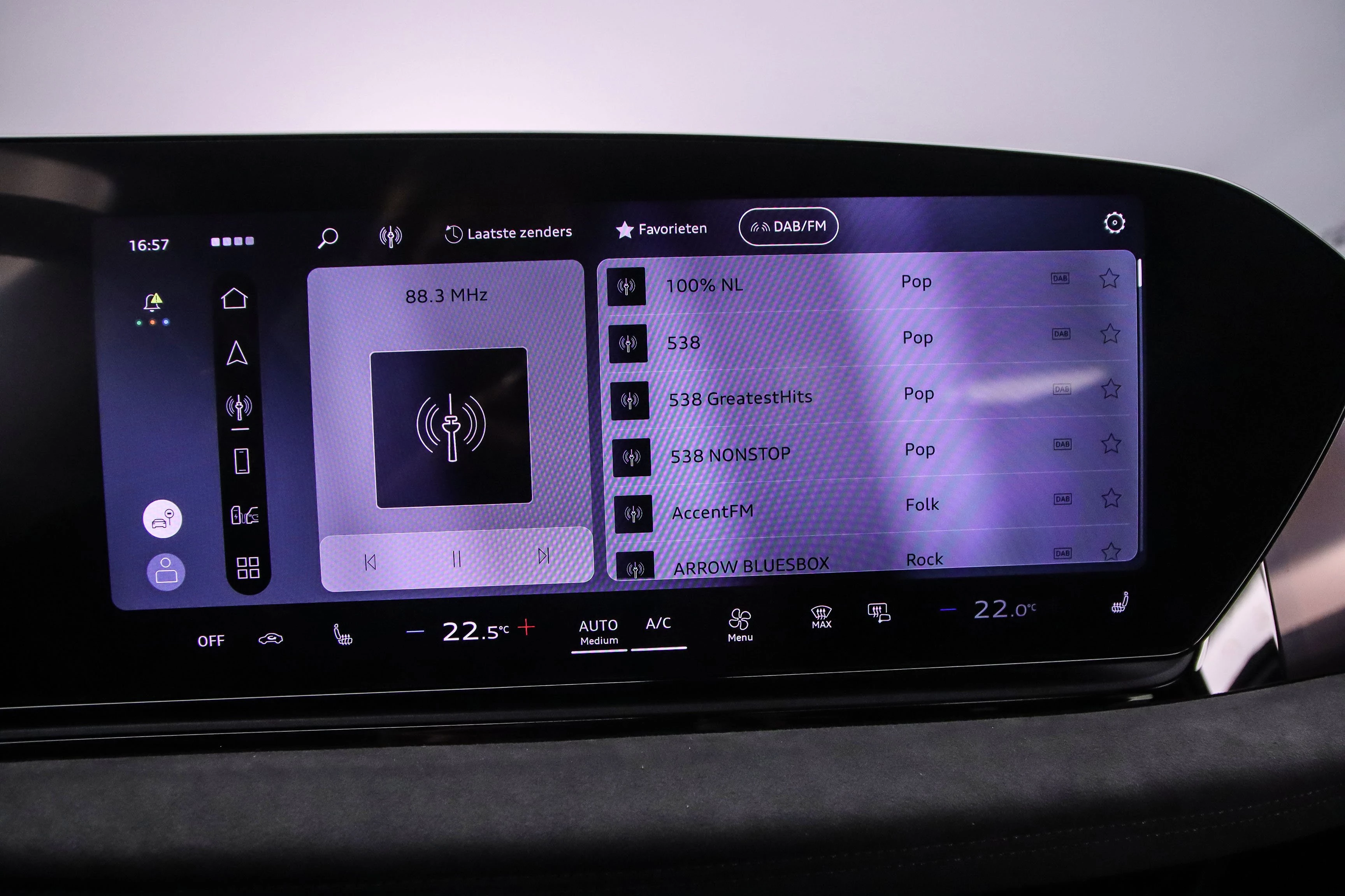 Hoofdafbeelding Audi A6 Avant e-tron