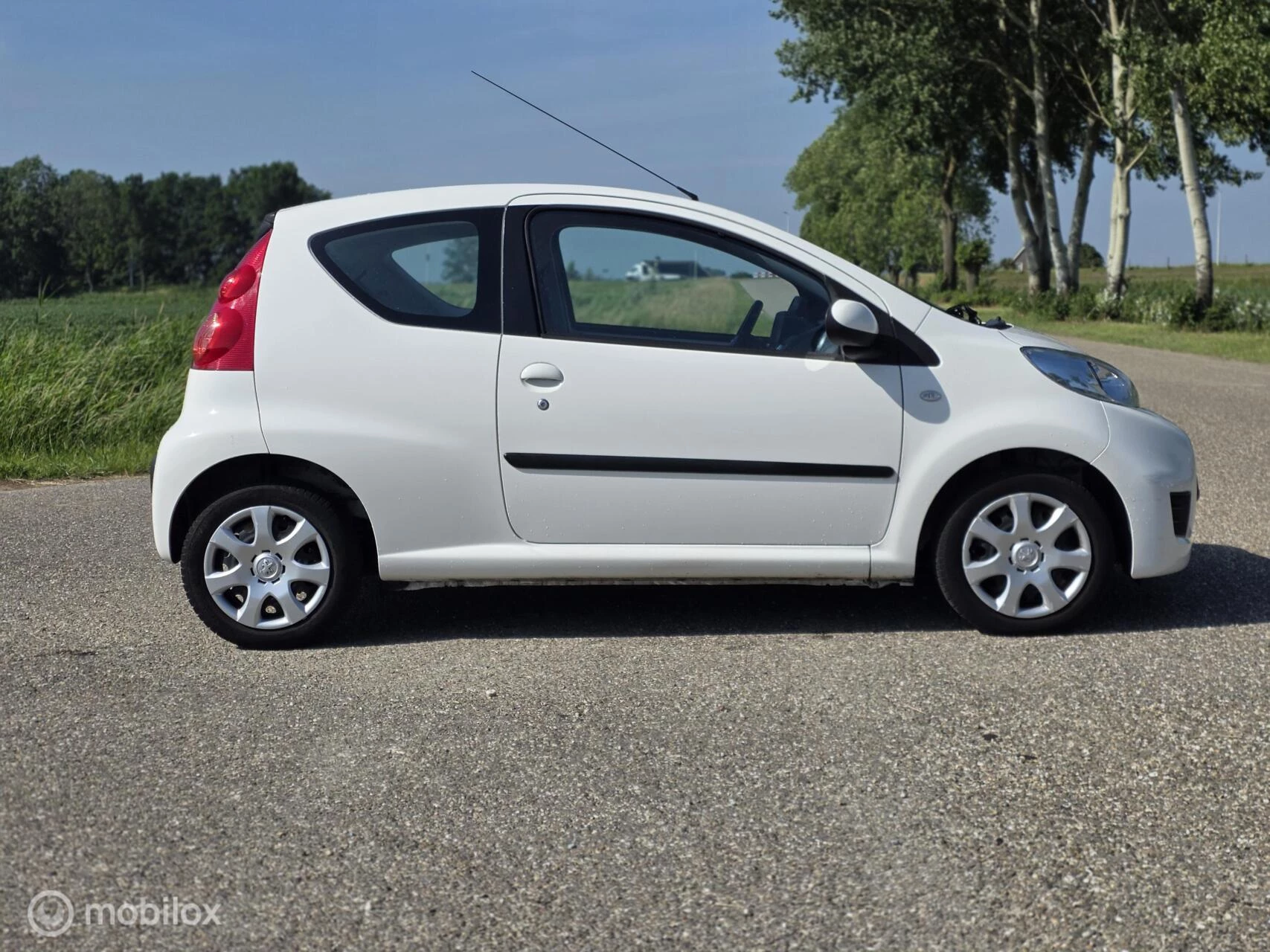 Hoofdafbeelding Peugeot 107