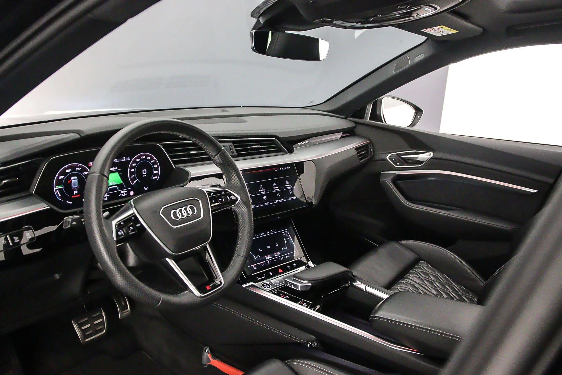 Hoofdafbeelding Audi Q8 e-tron