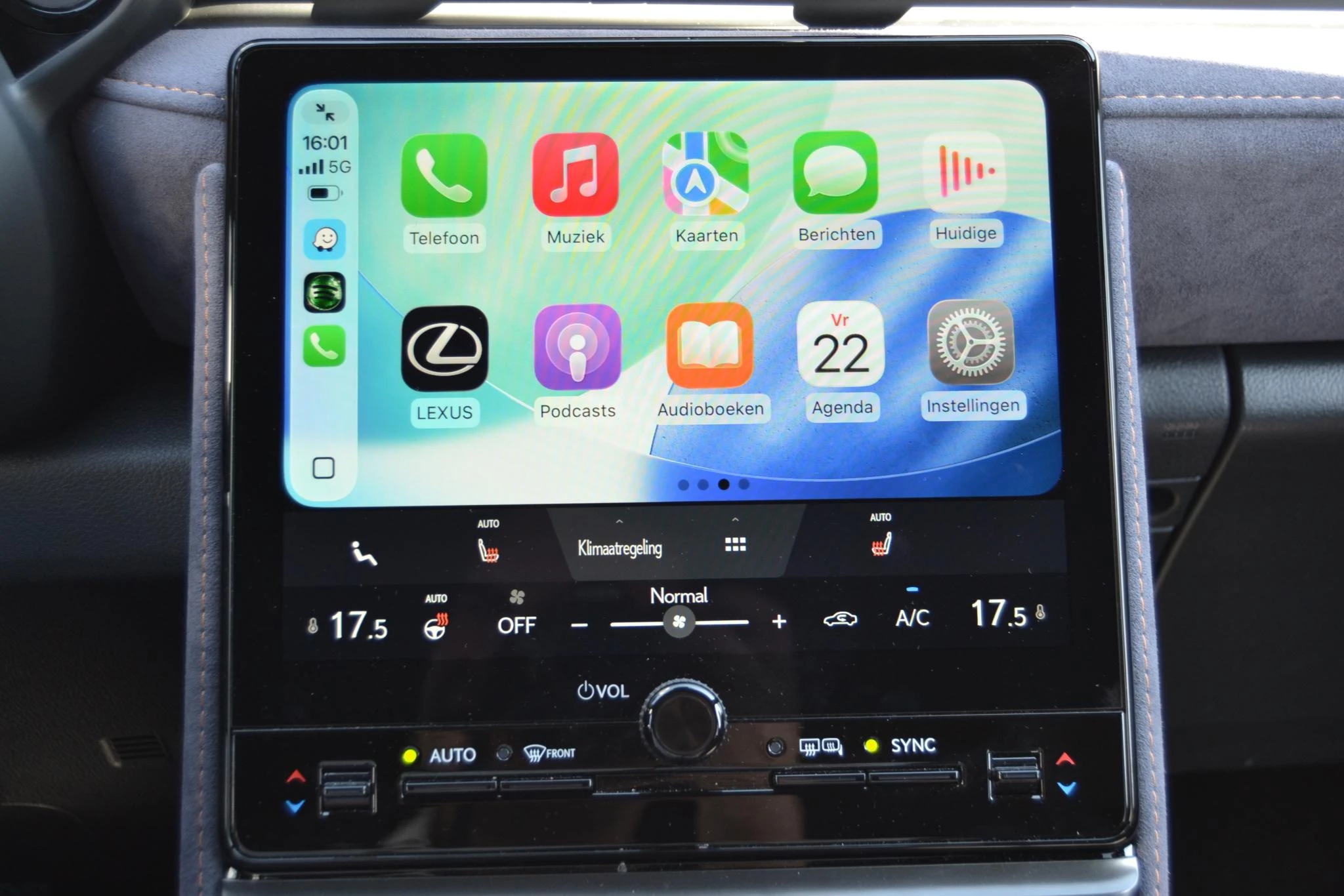Hoofdafbeelding Lexus LBX