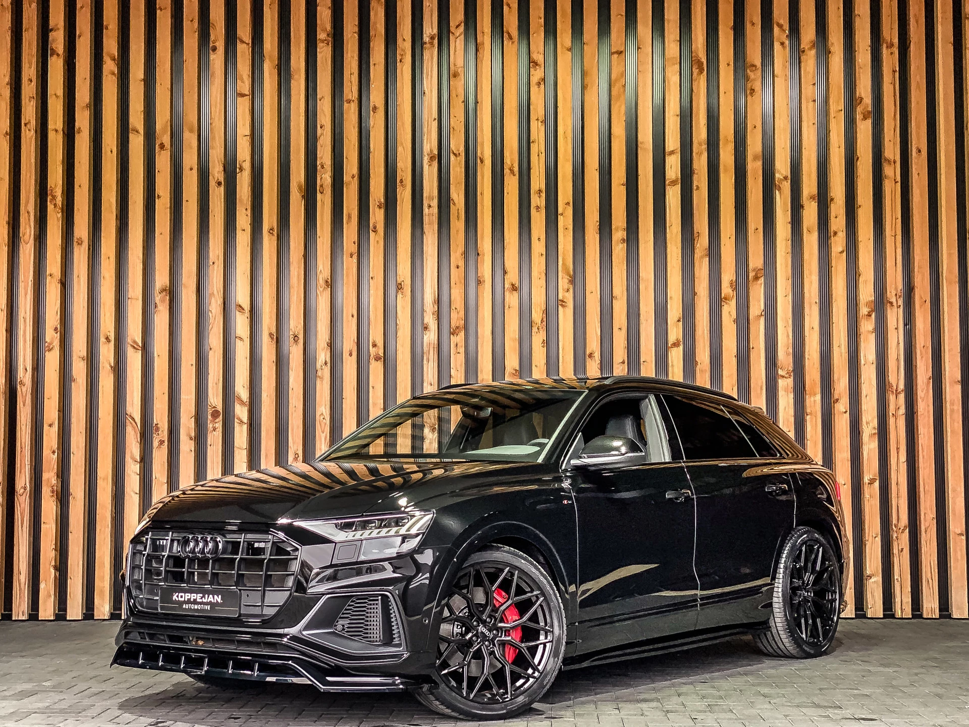 Hoofdafbeelding Audi Q8