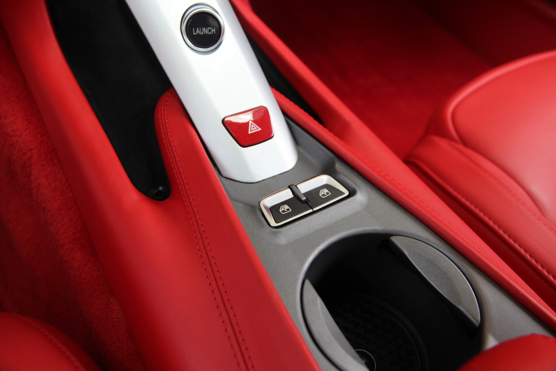 Hoofdafbeelding Ferrari F12