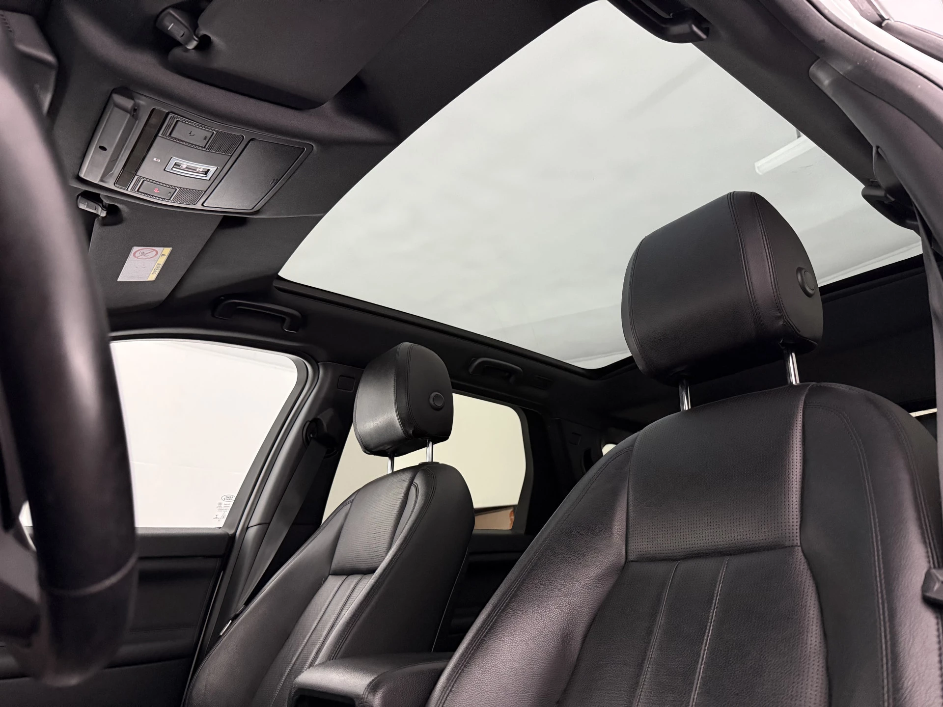 Hoofdafbeelding Land Rover Discovery