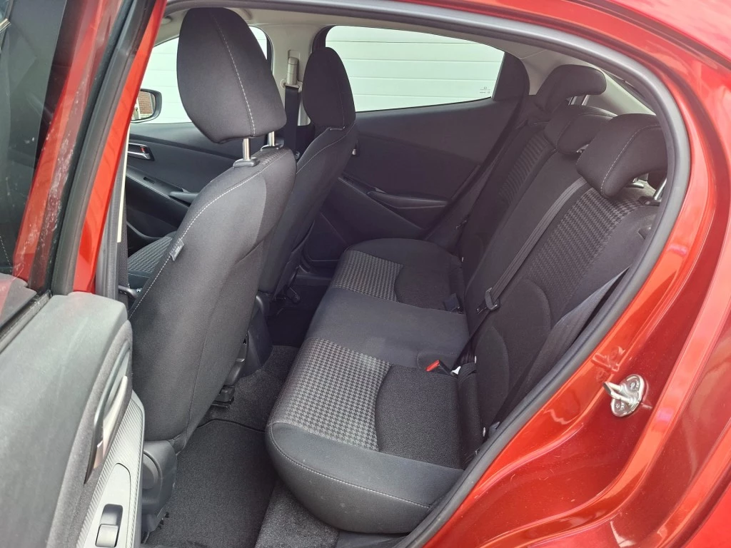 Hoofdafbeelding Mazda 2