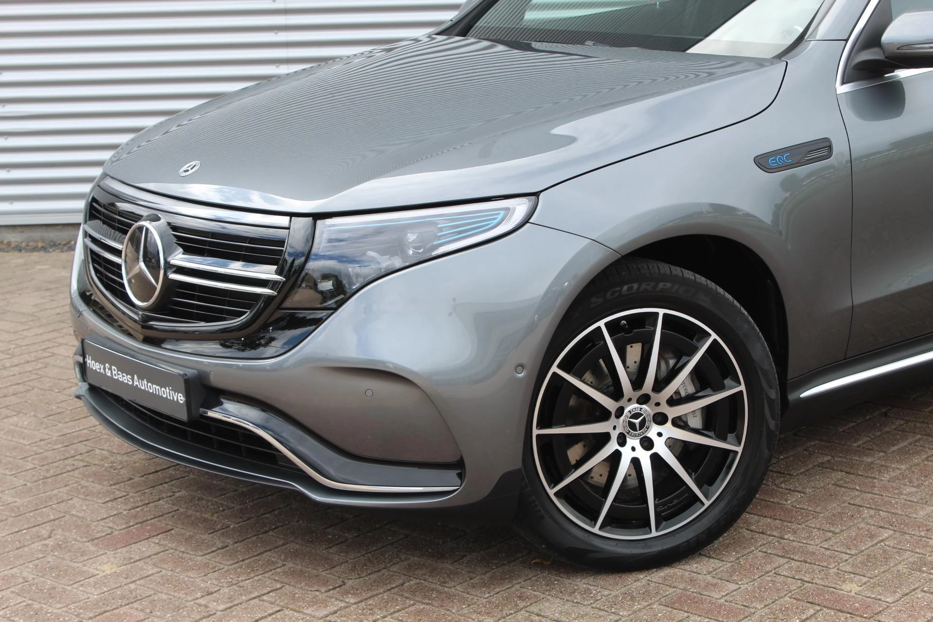Hoofdafbeelding Mercedes-Benz EQC