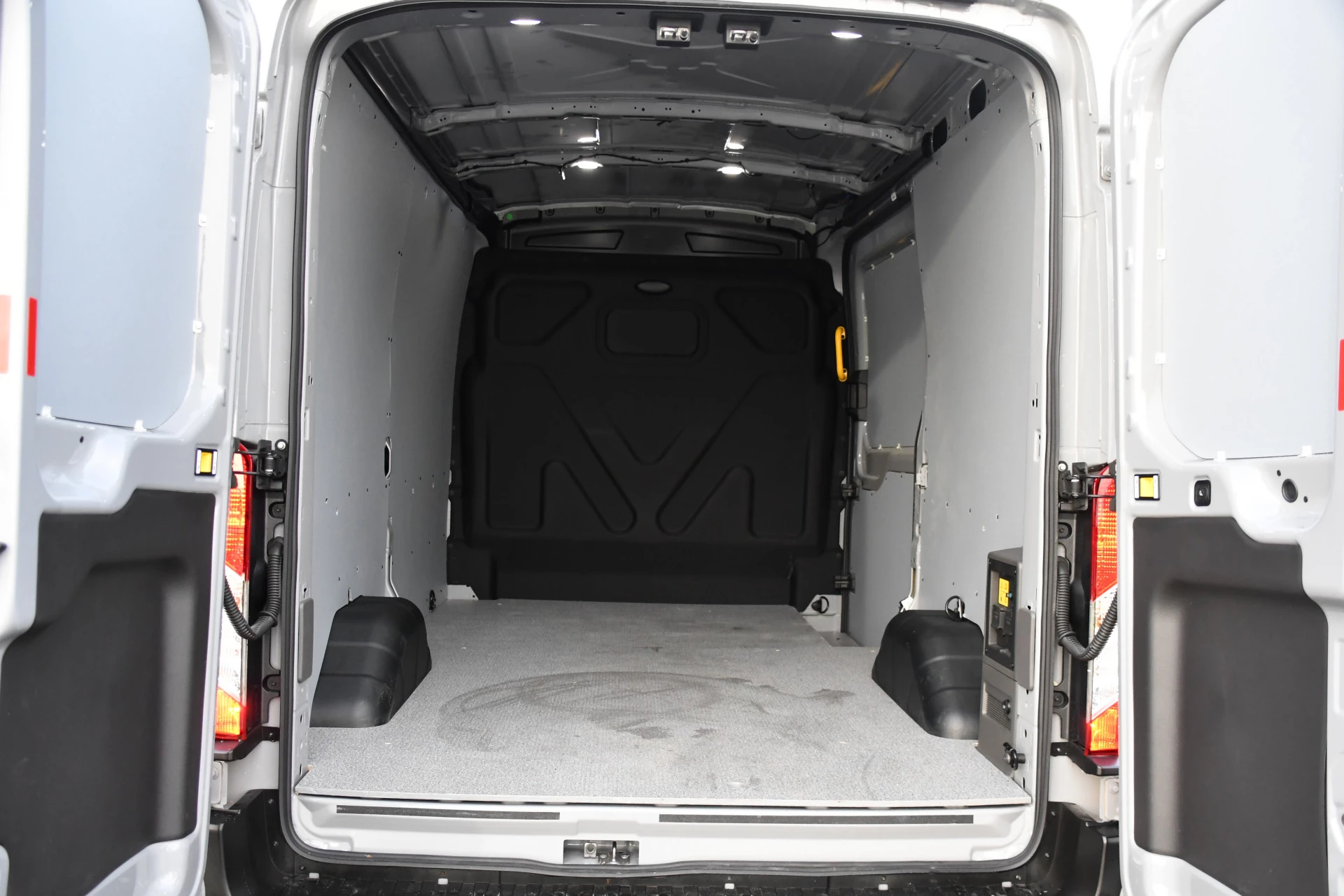 Hoofdafbeelding Ford E-Transit