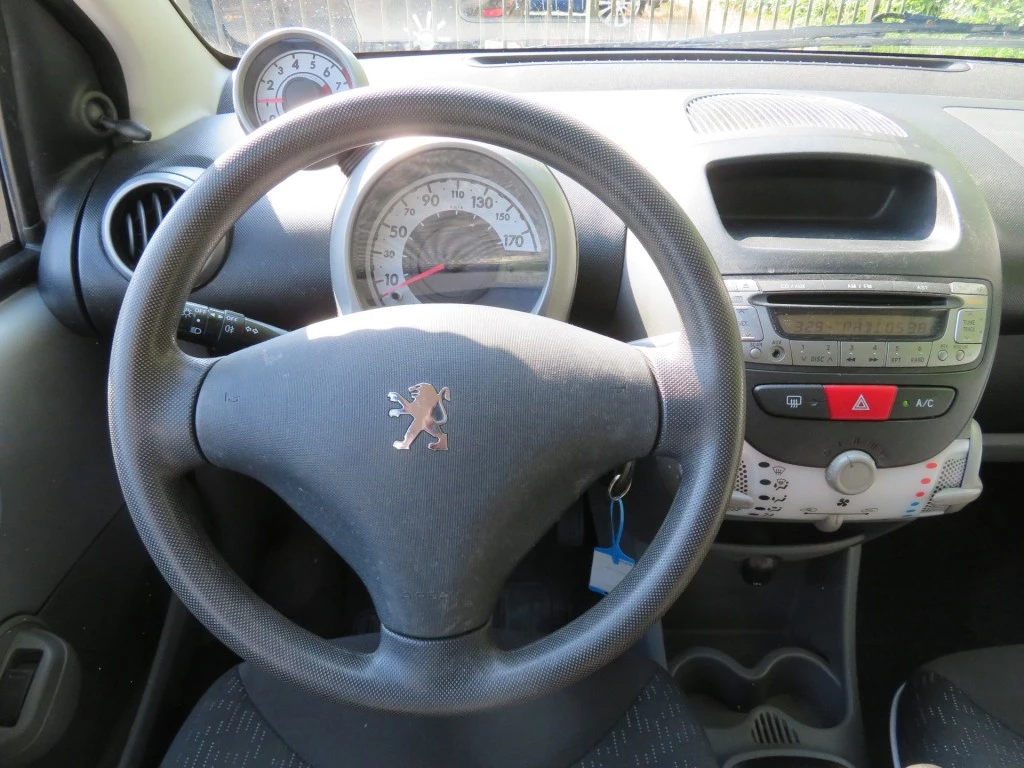 Hoofdafbeelding Peugeot 107