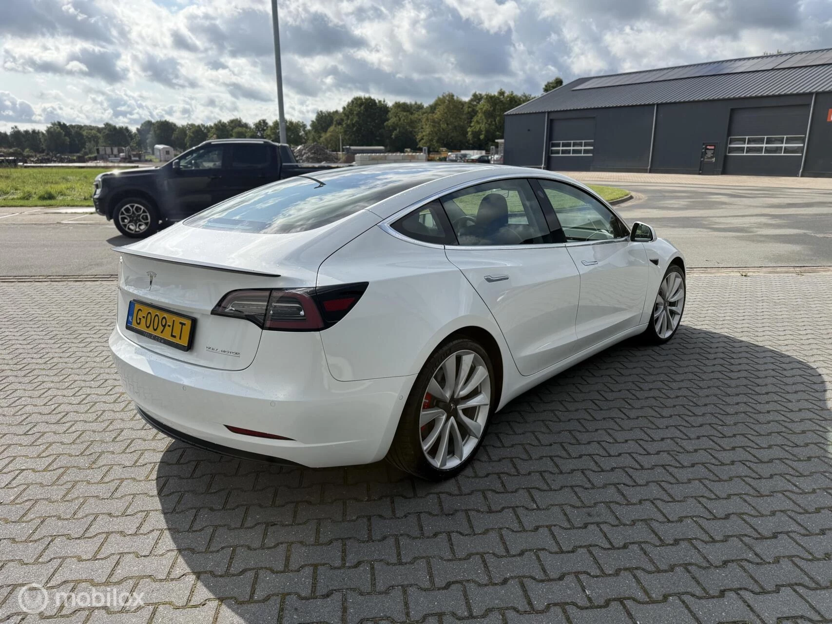 Hoofdafbeelding Tesla Model 3