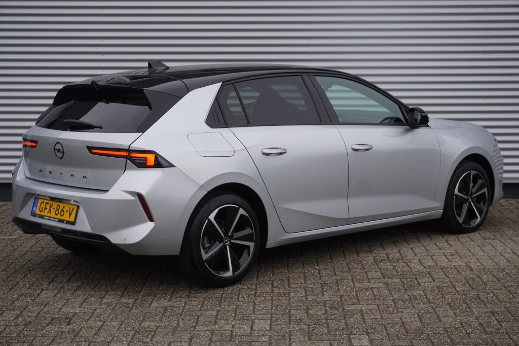 Hoofdafbeelding Opel Astra