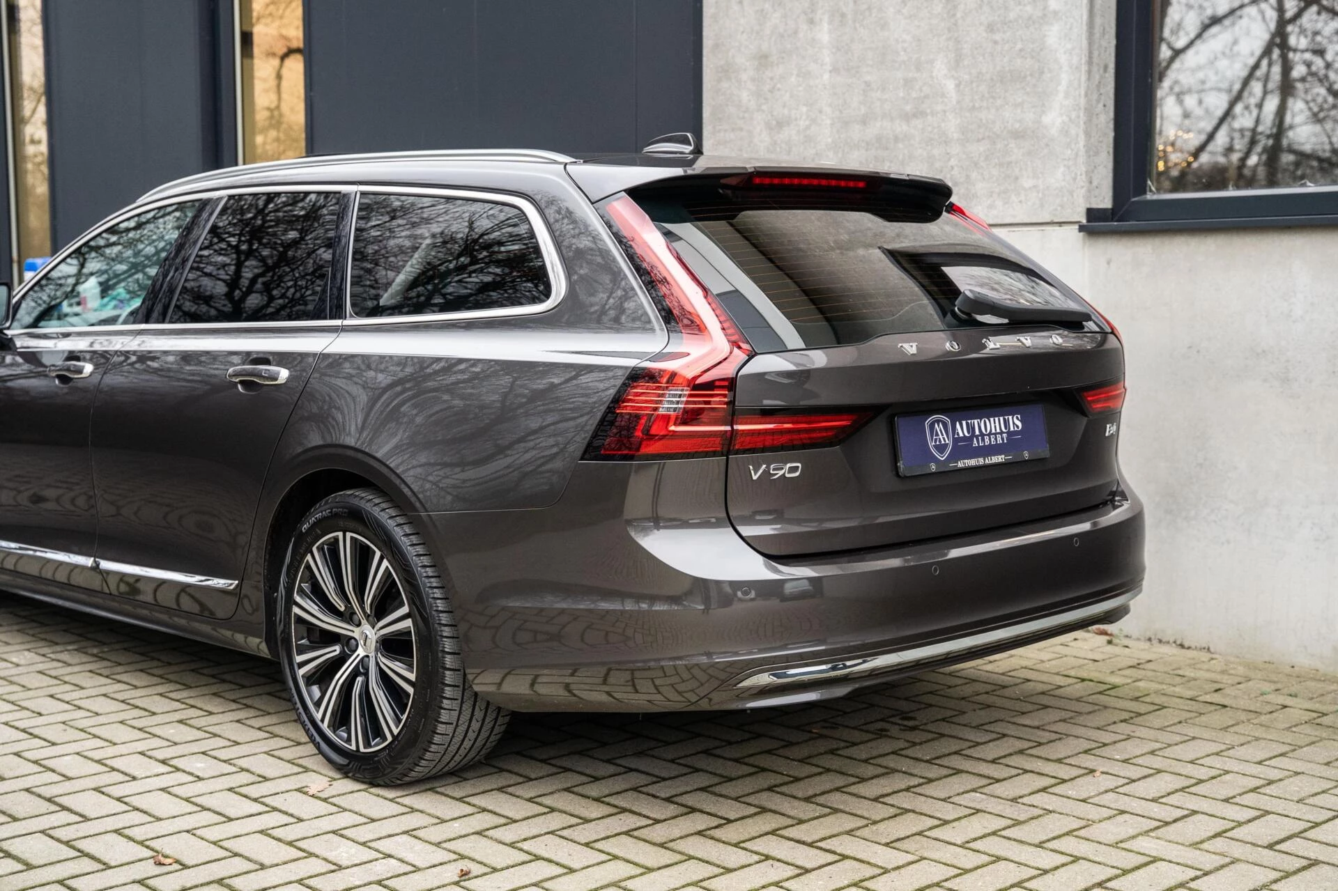 Hoofdafbeelding Volvo V90