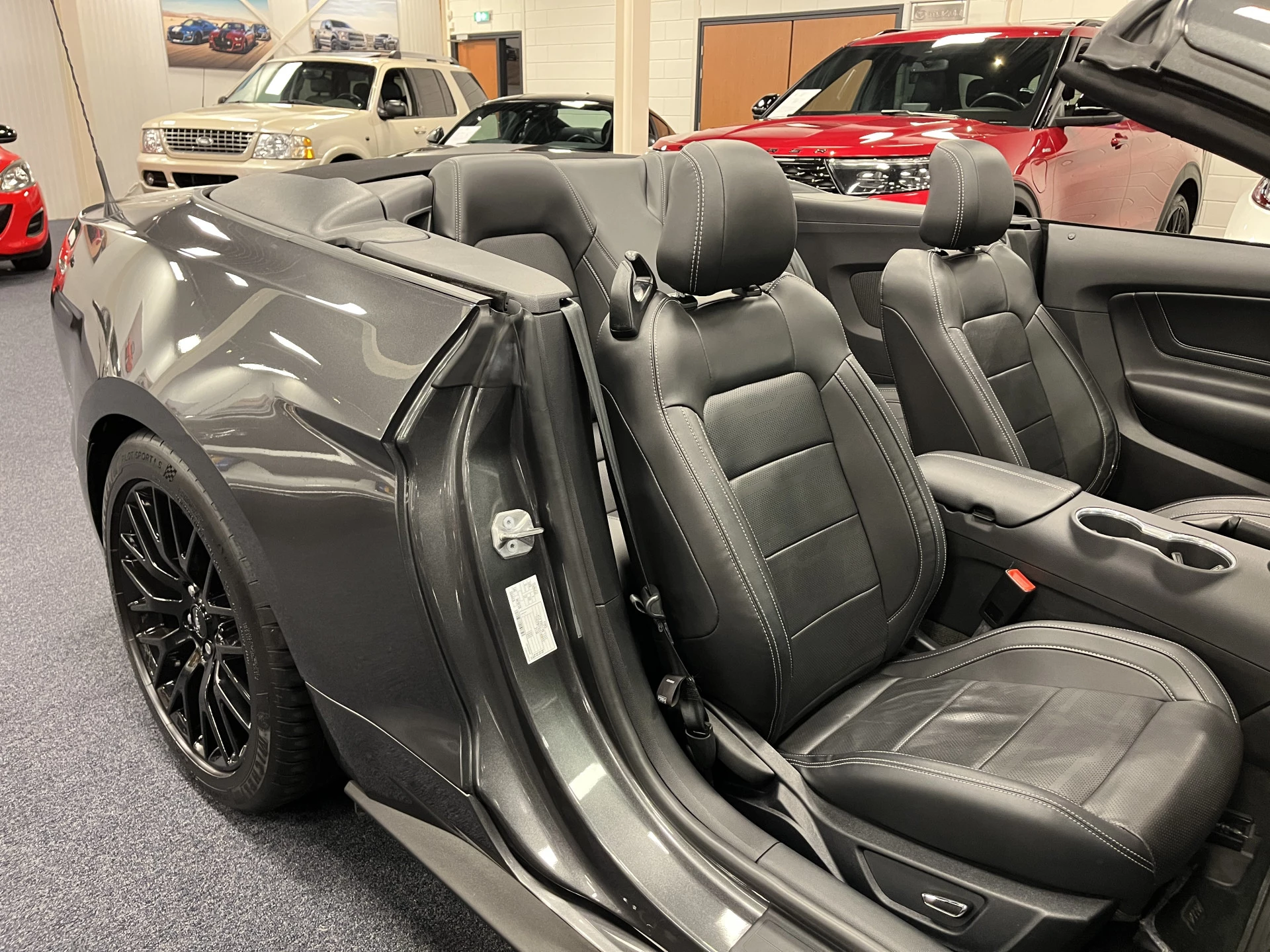 Hoofdafbeelding Ford Mustang