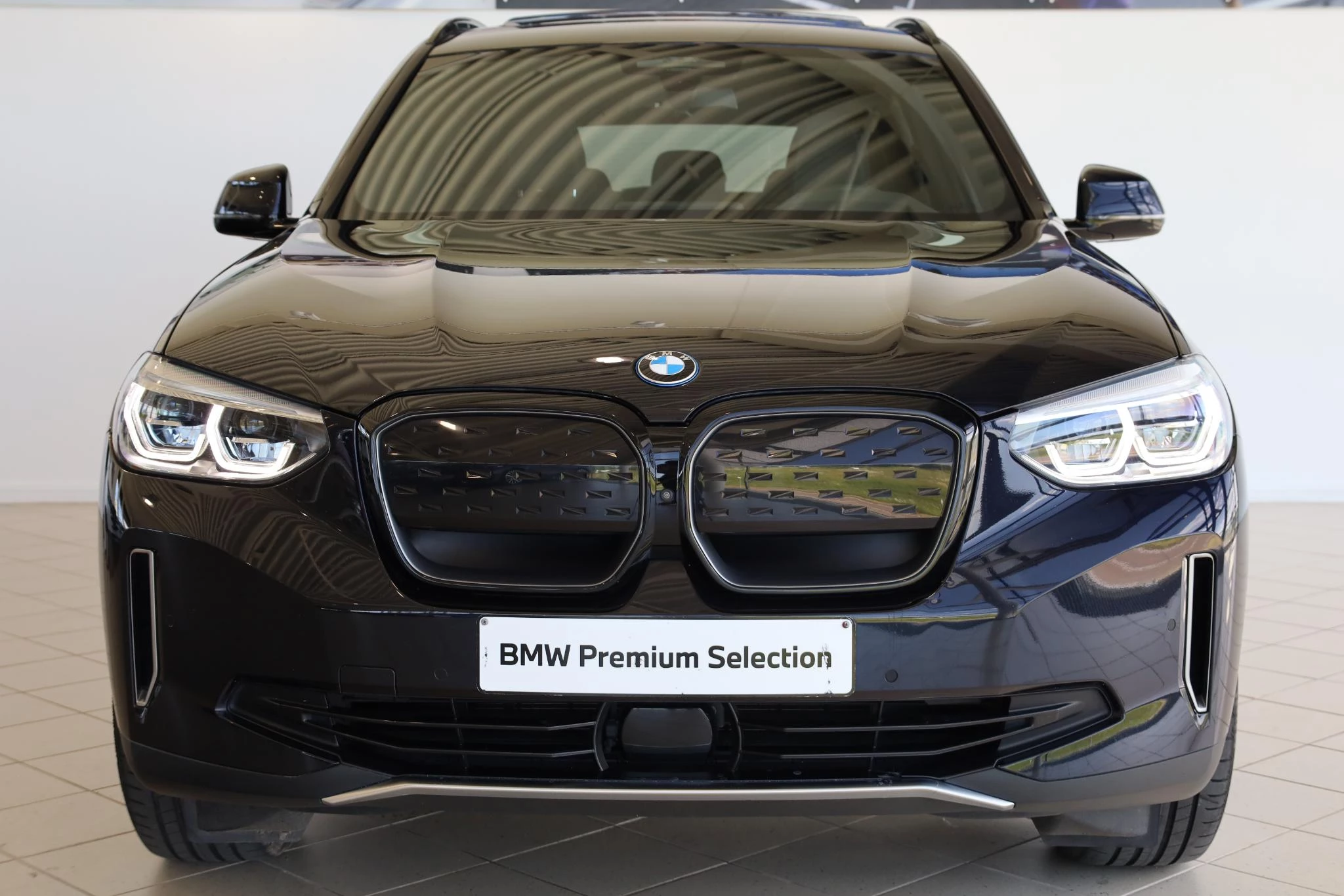 Hoofdafbeelding BMW iX3