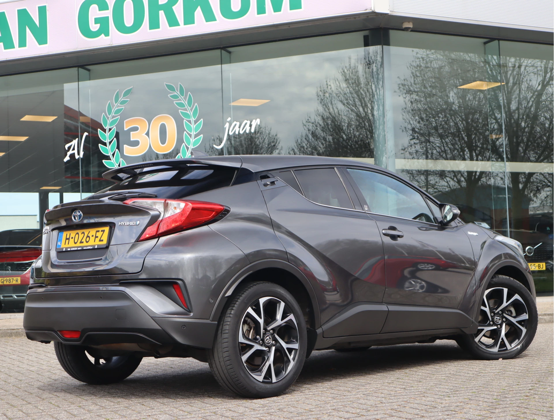 Hoofdafbeelding Toyota C-HR