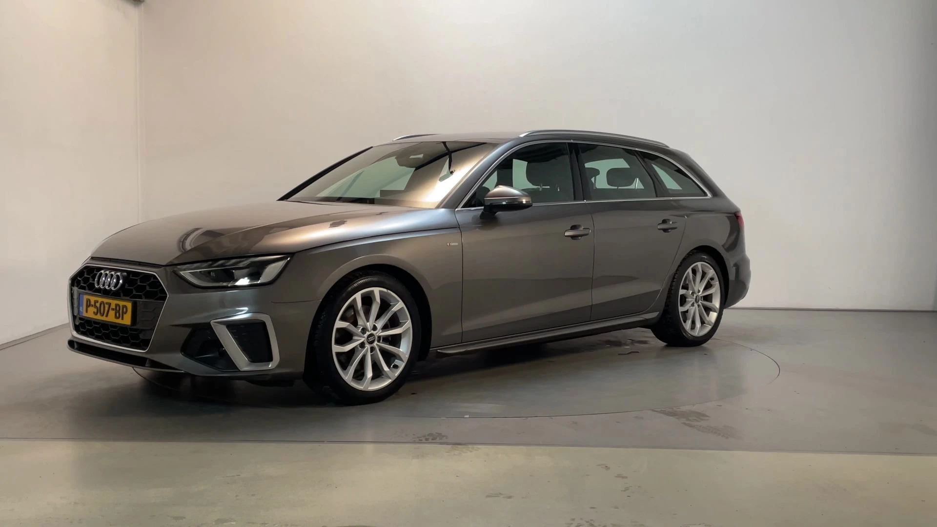 Hoofdafbeelding Audi A4