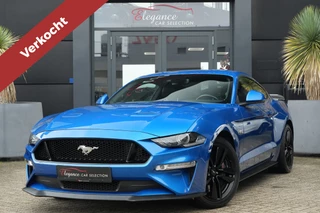 Hoofdafbeelding Ford Mustang Ford Mustang Fastback 5.0 V8 GT 450pk Navigatie/Stoelverwarming/Carbon