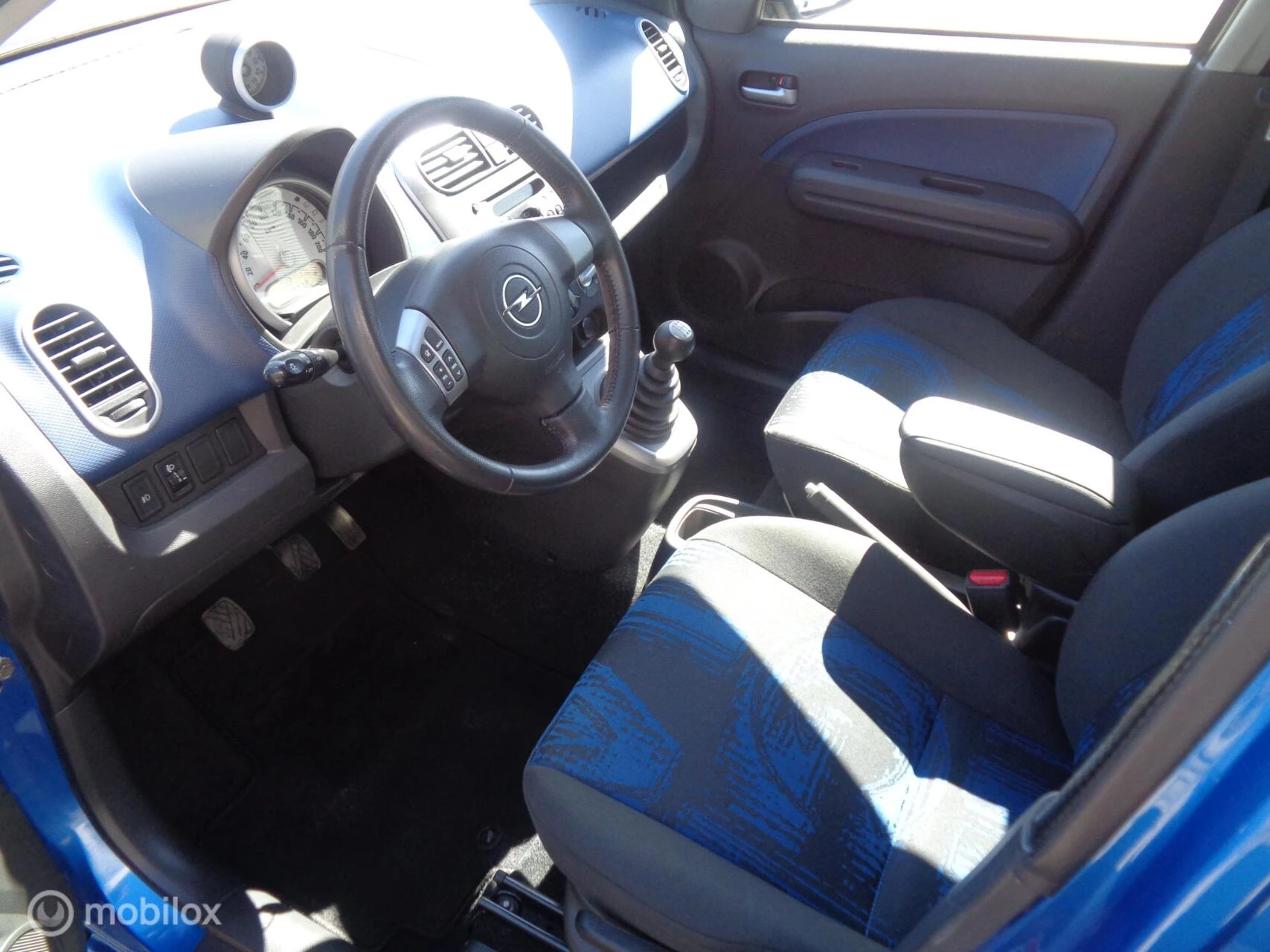 Hoofdafbeelding Opel Agila