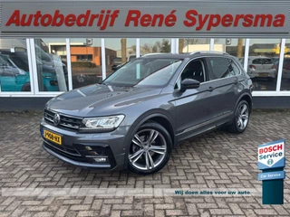 Volkswagen Tiguan 1.5 TSI ACT Highline Business R | Trekhaak | Pano | Stoelverwarming | Dodehoek Detector